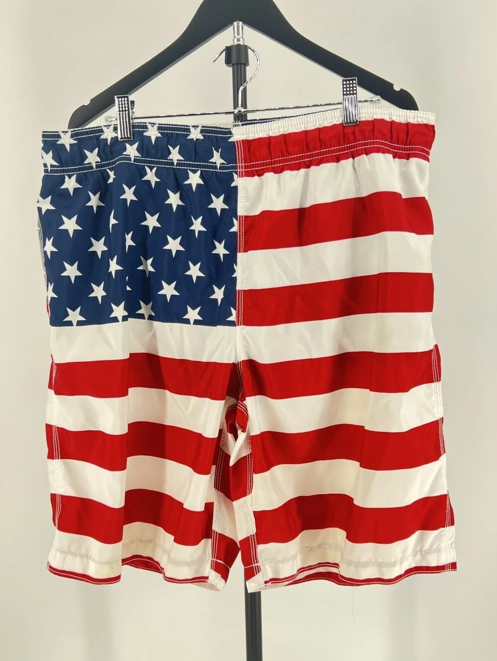 Old Navy Men's Swim shorts Size XL, American flag (1-37)